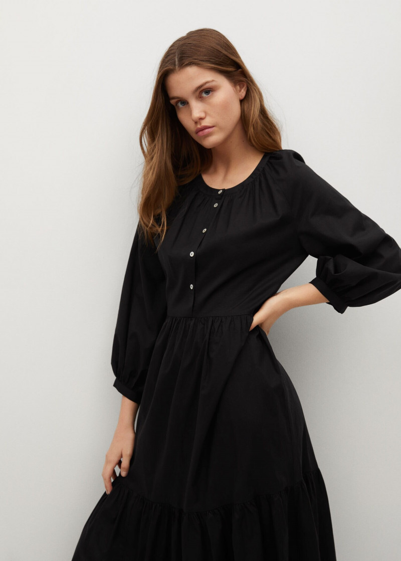Luna Bijl featured in  the Mango catalogue for Autumn/Winter 2021
