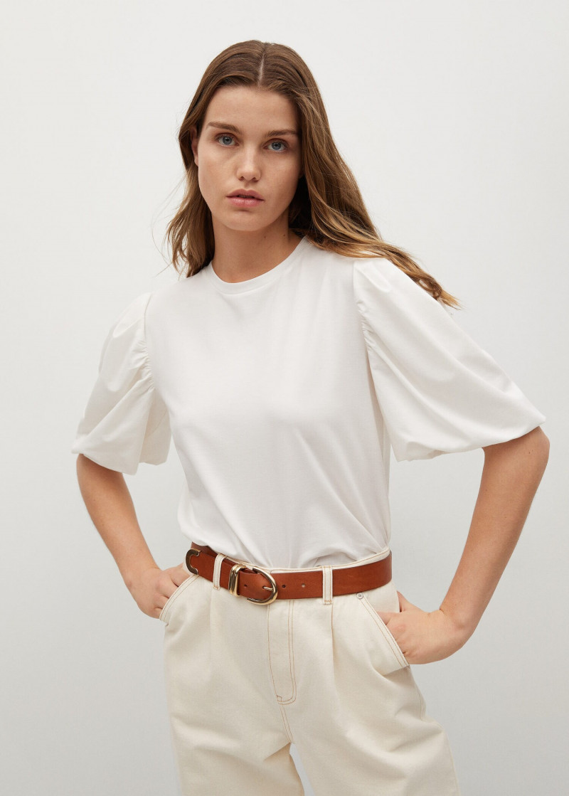 Luna Bijl featured in  the Mango catalogue for Autumn/Winter 2021