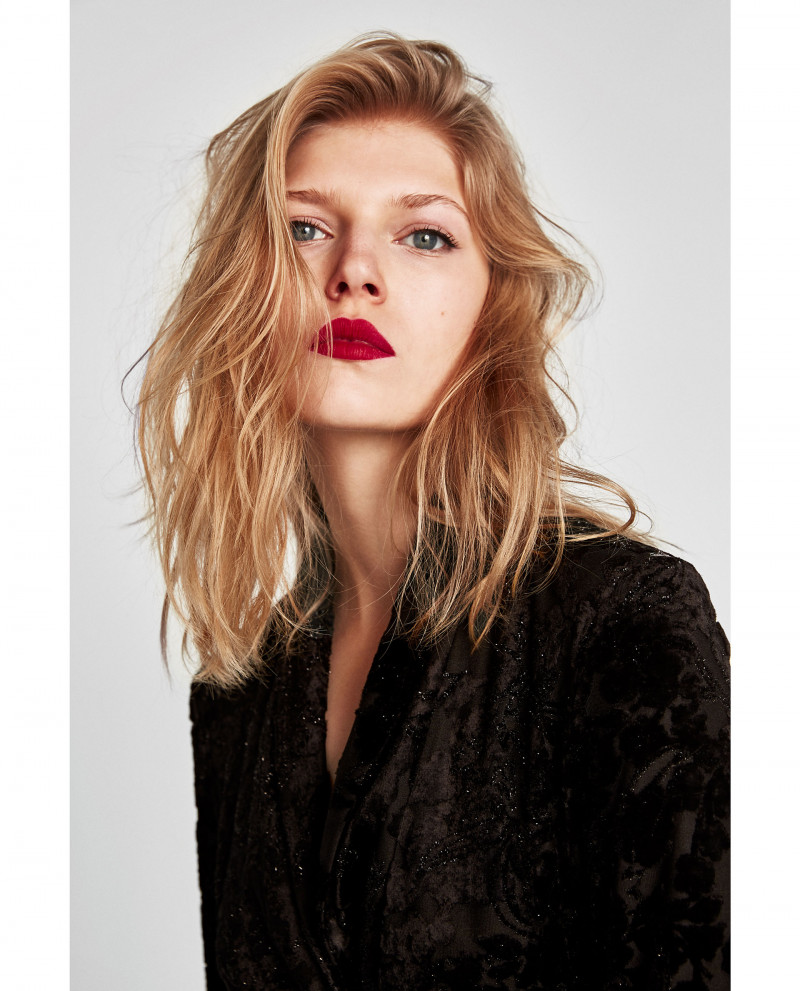 Ola Rudnicka featured in  the Zara catalogue for Autumn/Winter 2017