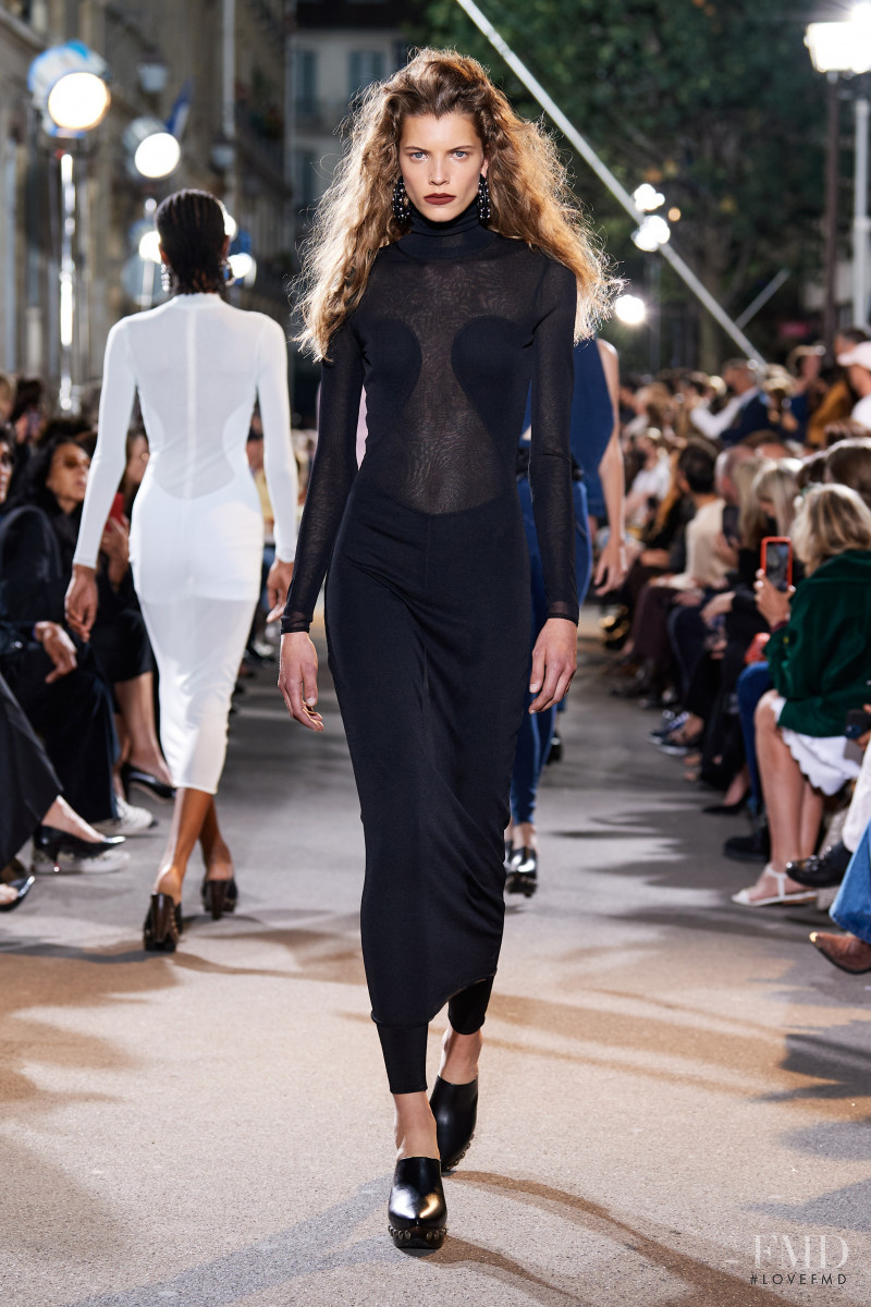 Mirthe Dijk featured in  the Alaia fashion show for Spring/Summer 2022