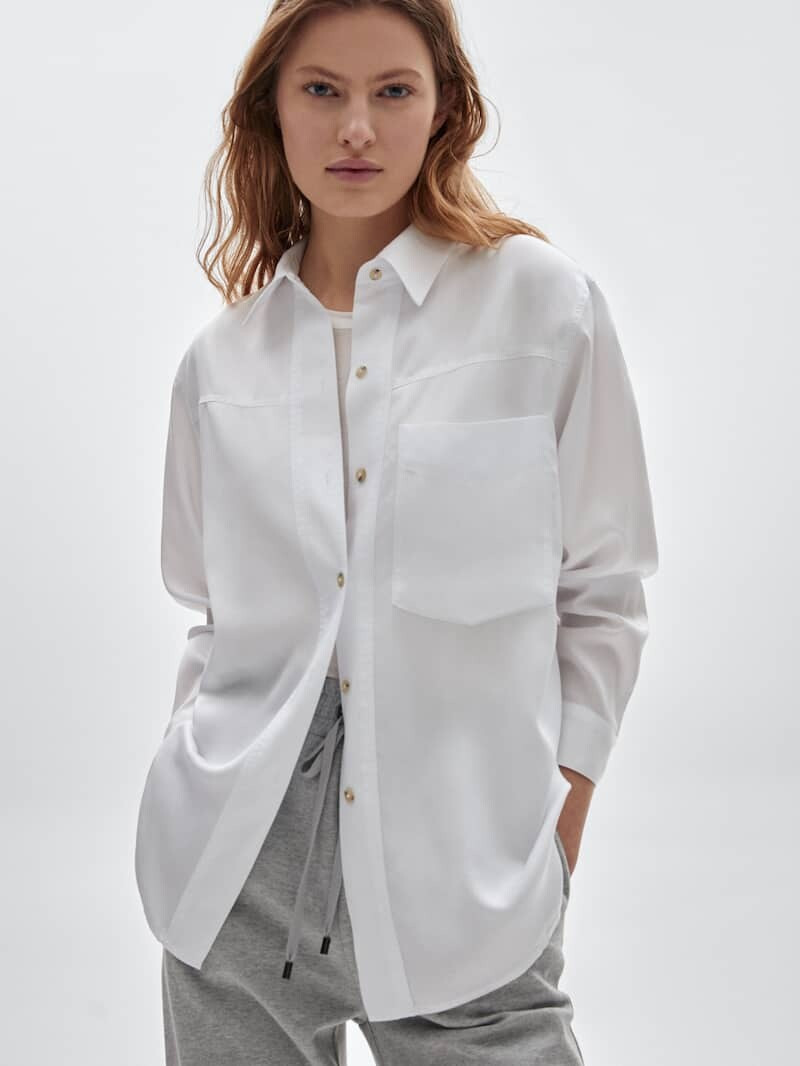 Felice Noordhoff featured in  the Massimo Dutti catalogue for Spring/Summer 2021
