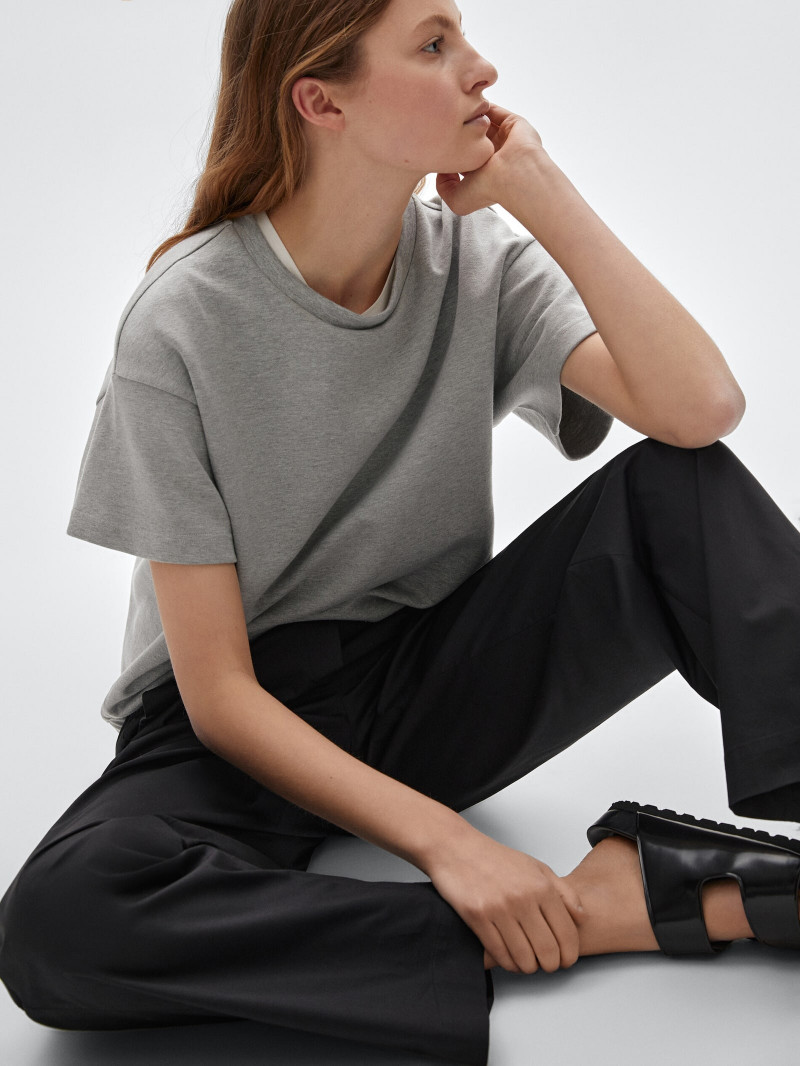 Felice Noordhoff featured in  the Massimo Dutti catalogue for Spring/Summer 2021