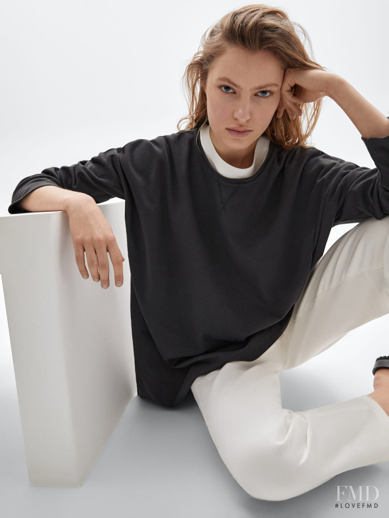 Felice Noordhoff featured in  the Massimo Dutti catalogue for Spring/Summer 2021