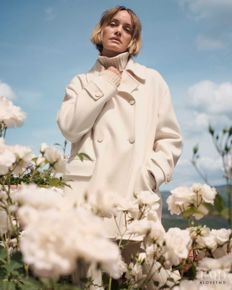 Amber Valletta featured in  the Loro Piana advertisement for Autumn/Winter 2021