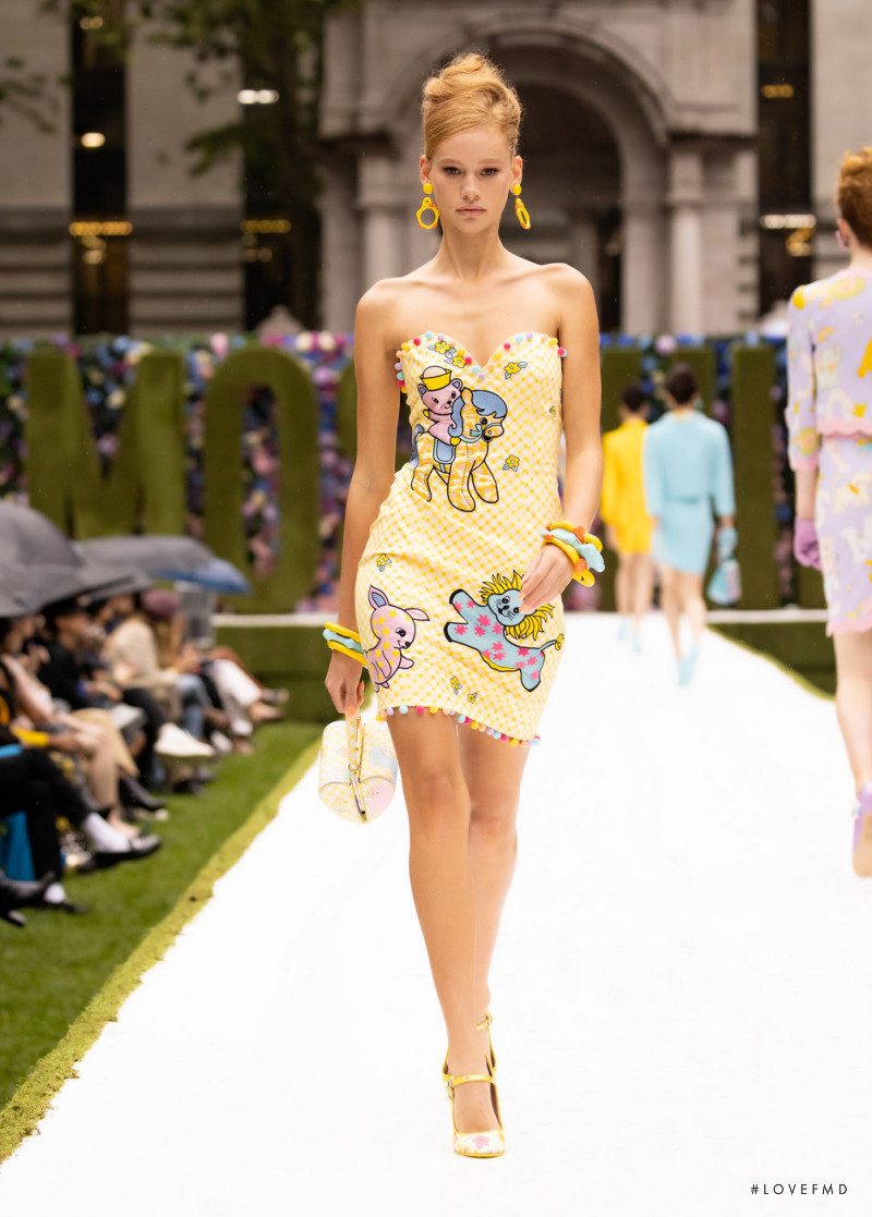Tess Summer Carter featured in  the Moschino fashion show for Spring/Summer 2022