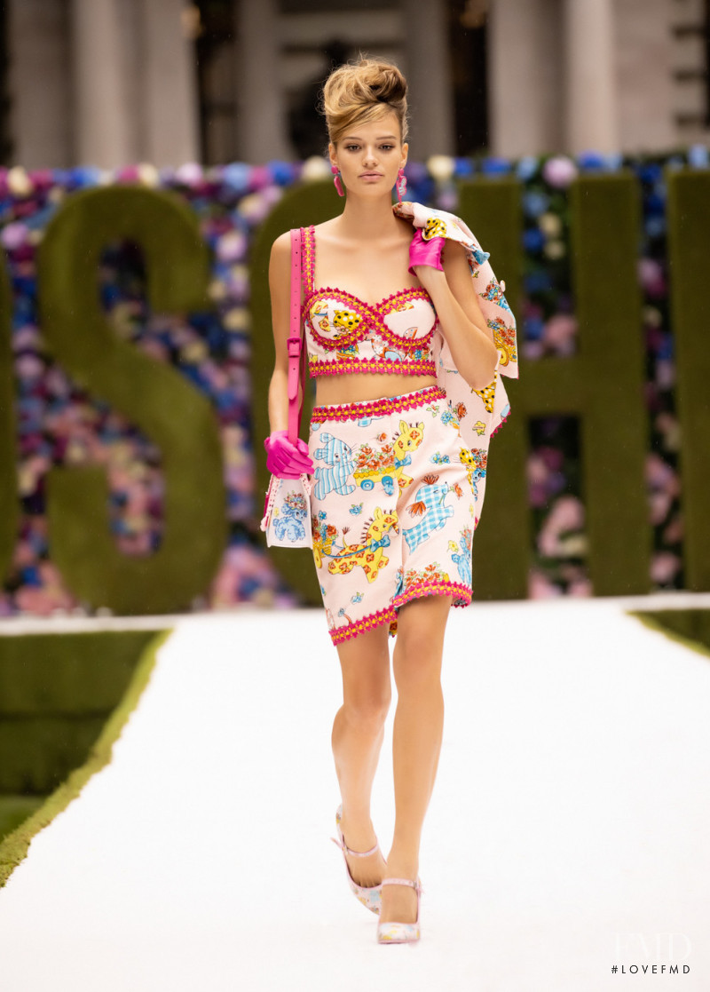 Cayley King featured in  the Moschino fashion show for Spring/Summer 2022