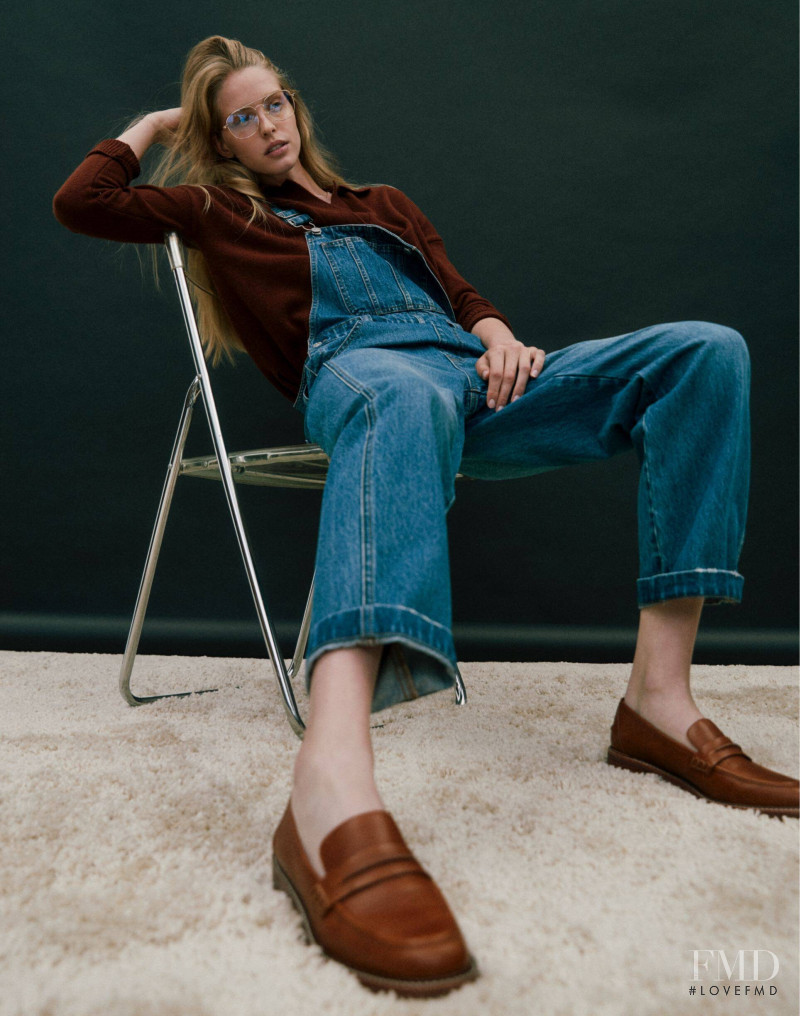 Abby Champion featured in  the Madewell Fall Mood lookbook for Fall 2021