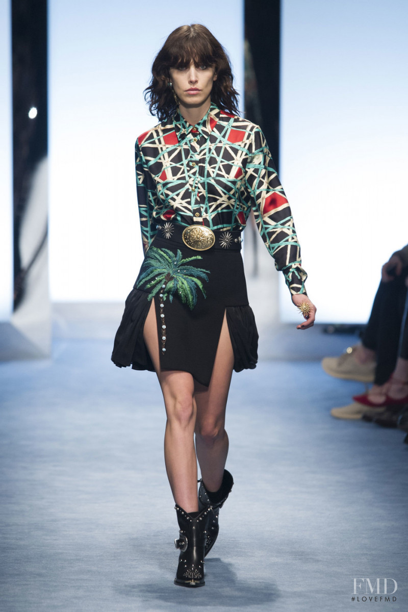 Fausto Puglisi fashion show for Autumn/Winter 2016