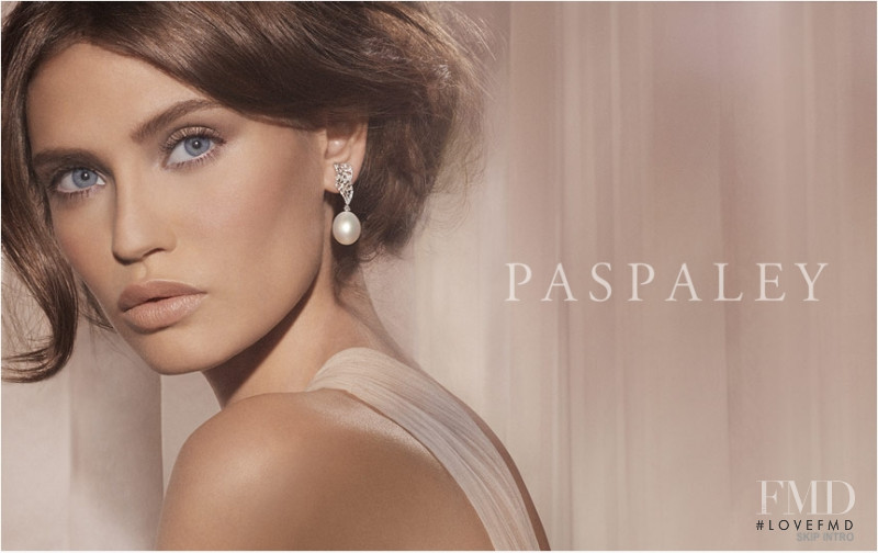 Bianca Balti featured in  the Paspaley advertisement for Autumn/Winter 2008