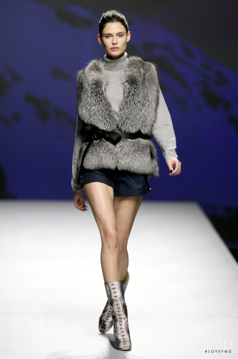 Bianca Balti featured in  the Paul et Joe fashion show for Autumn/Winter 2008