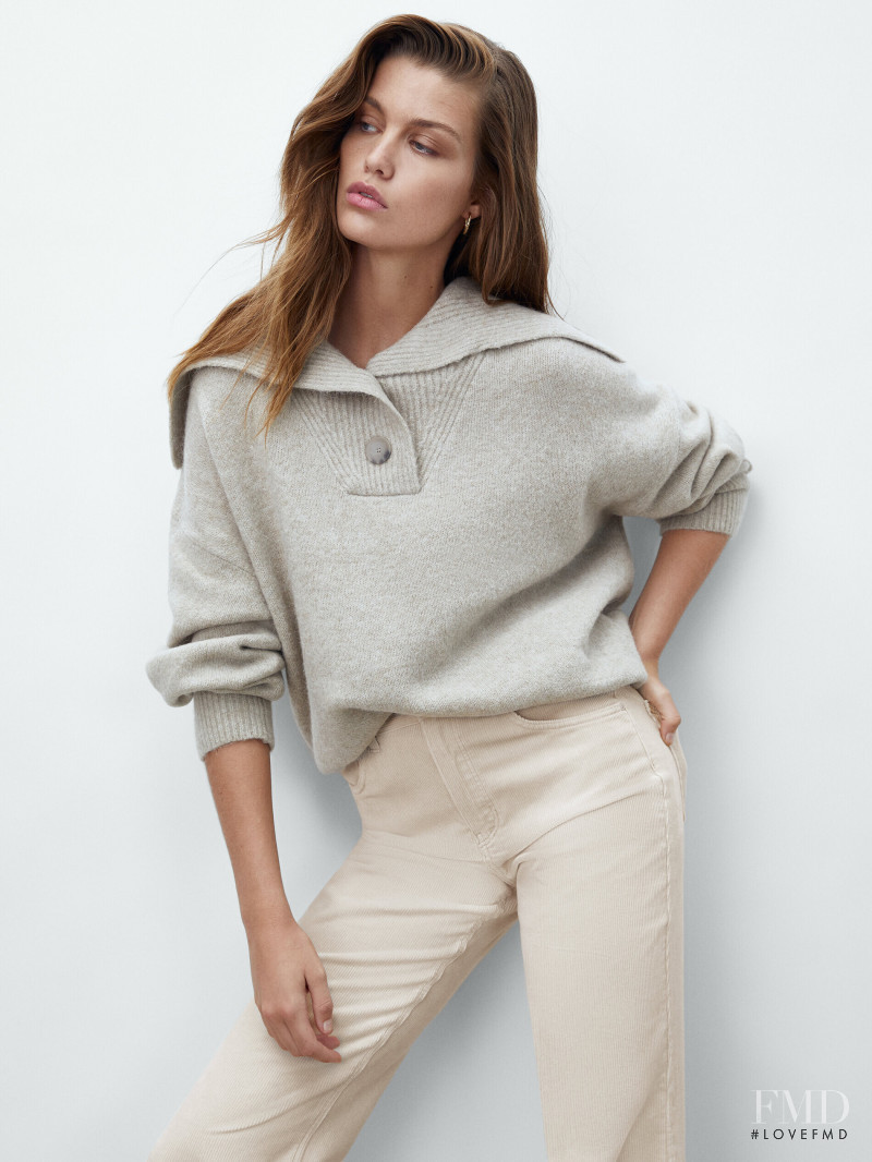 Luna Bijl featured in  the Massimo Dutti catalogue for Autumn/Winter 2021