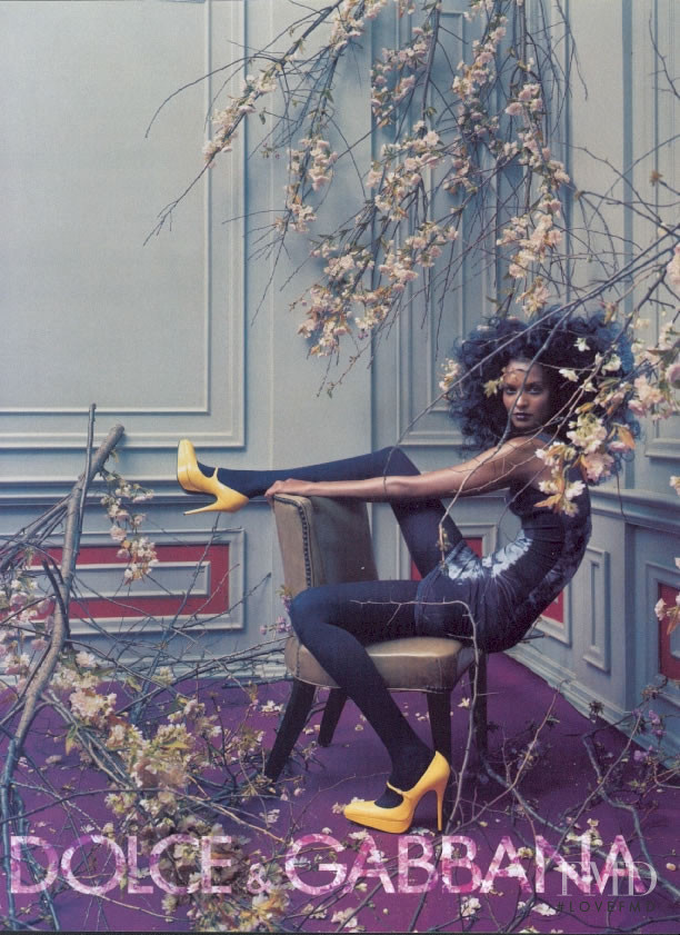 Liya Kebede featured in  the Dolce & Gabbana advertisement for Autumn/Winter 2003