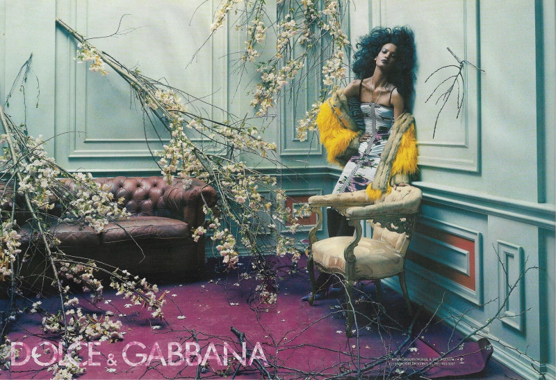 Liya Kebede featured in  the Dolce & Gabbana advertisement for Autumn/Winter 2003