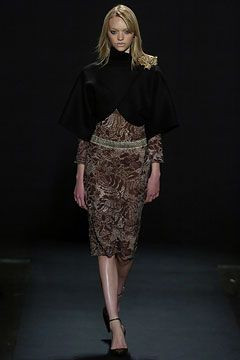 Vera Wang fashion show for Autumn/Winter 2004