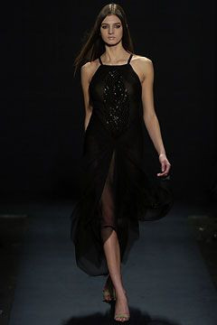 Vera Wang fashion show for Autumn/Winter 2004
