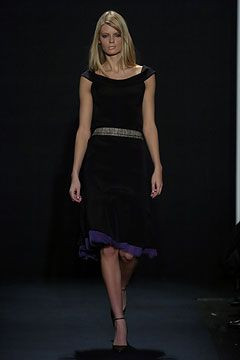 Vera Wang fashion show for Autumn/Winter 2004
