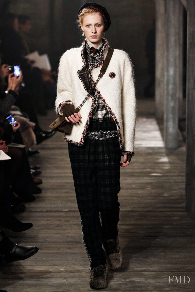 Julia Nobis featured in  the Chanel fashion show for Pre-Fall 2013