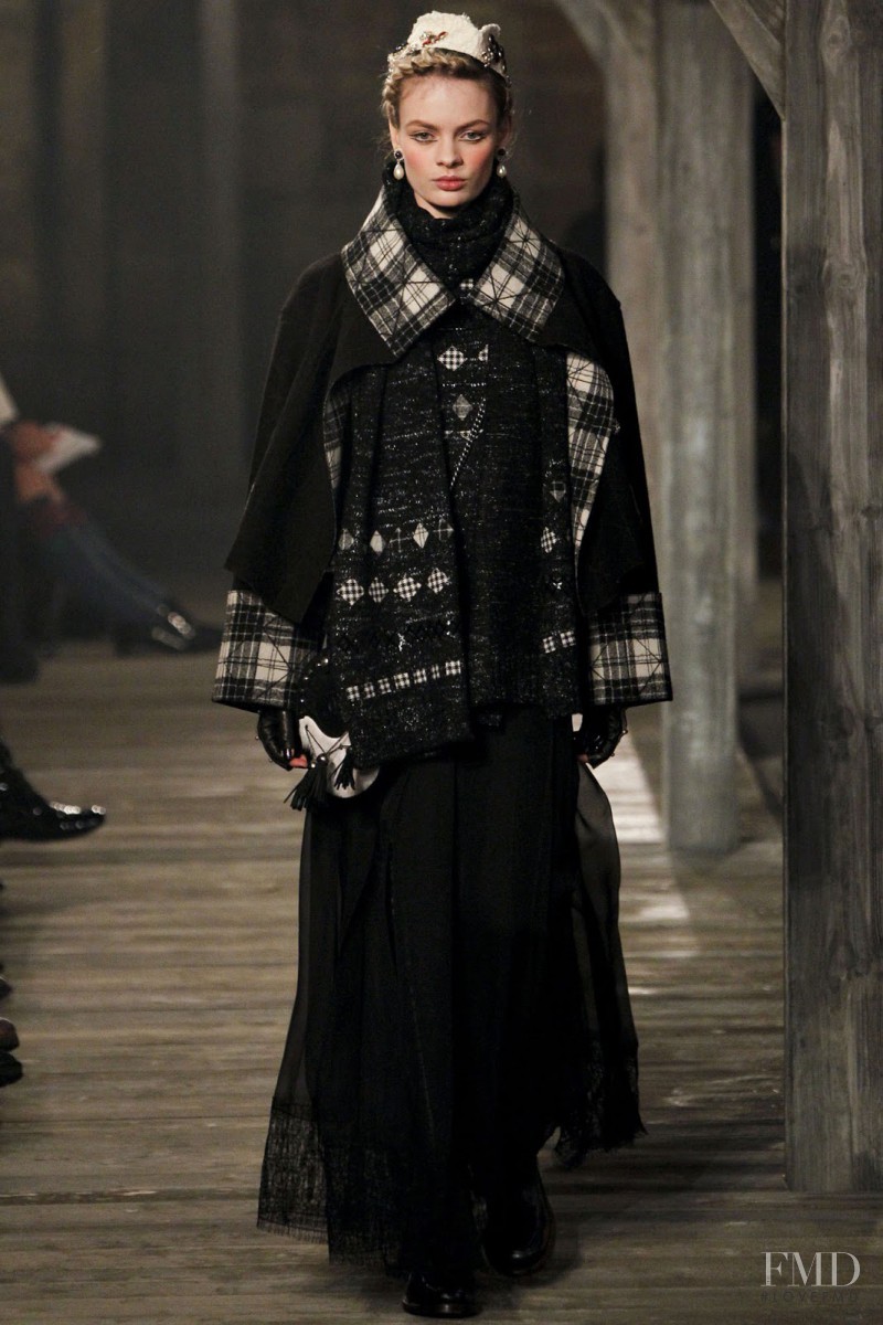 Stef van der Laan featured in  the Chanel fashion show for Pre-Fall 2013