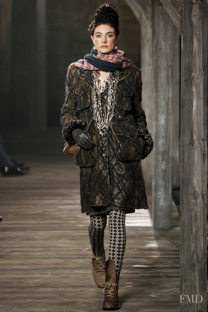 Jacquelyn Jablonski featured in  the Chanel fashion show for Pre-Fall 2013