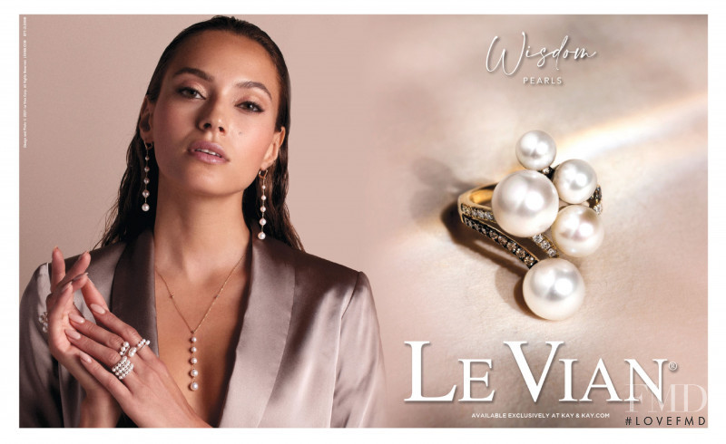 Le Vian advertisement for Autumn/Winter 2021