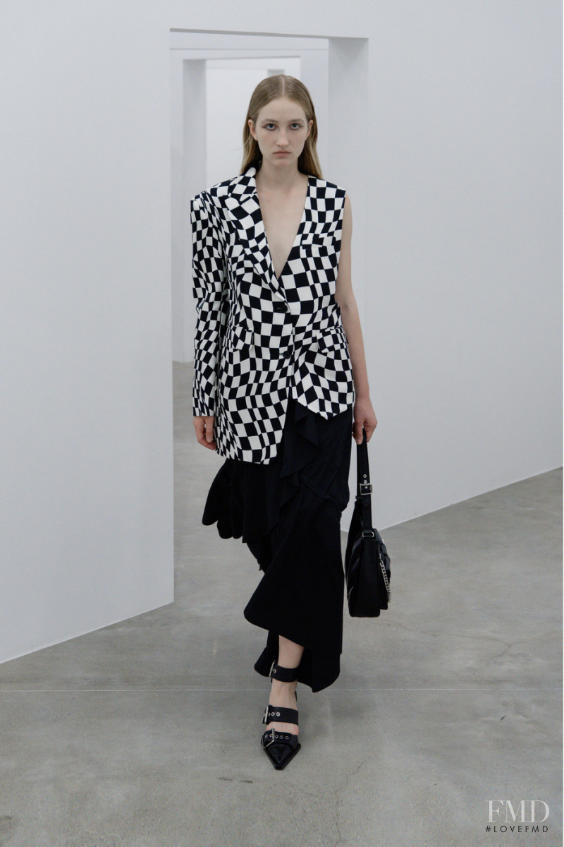 Annakiki fashion show for Spring/Summer 2022