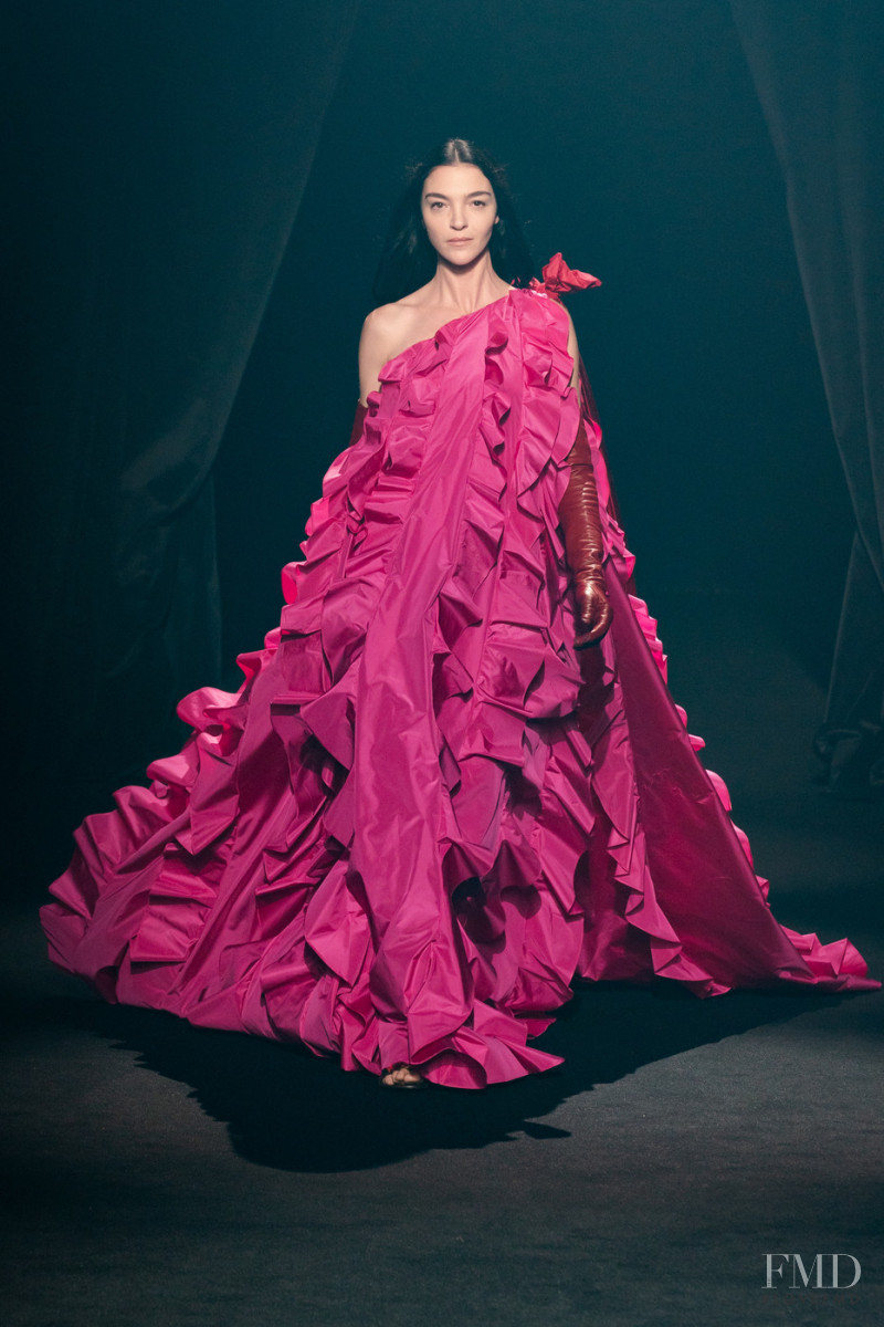 Mariacarla Boscono featured in  the AZ Factory fashion show for Spring/Summer 2022