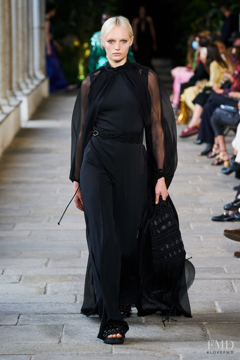 Fran Summers featured in  the Alberta Ferretti fashion show for Spring/Summer 2022