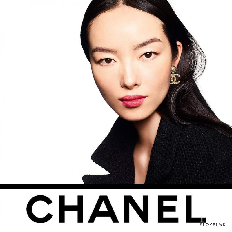 Fei Fei Sun featured in  the Chanel Beauty advertisement for Autumn/Winter 2021