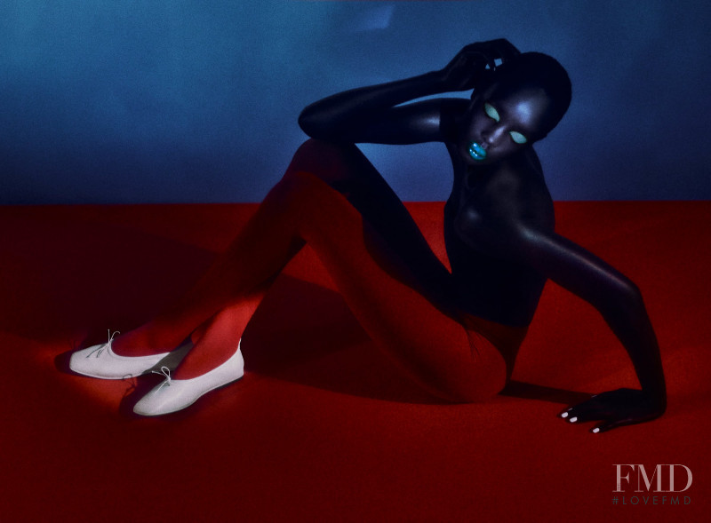 Akuol Deng Atem featured in  the Zara Accessories advertisement for Pre-Fall 2021