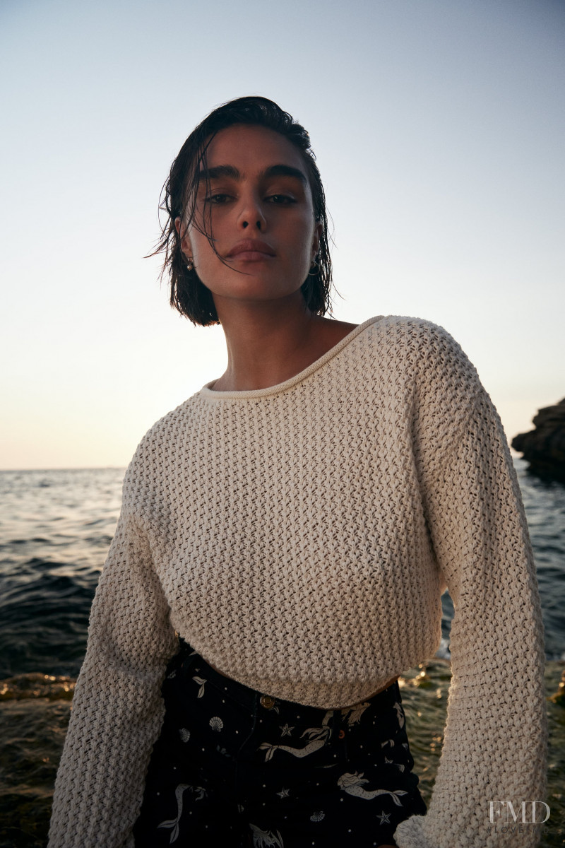 Jill Kortleve featured in  the Zara Join Life advertisement for Pre-Fall 2021