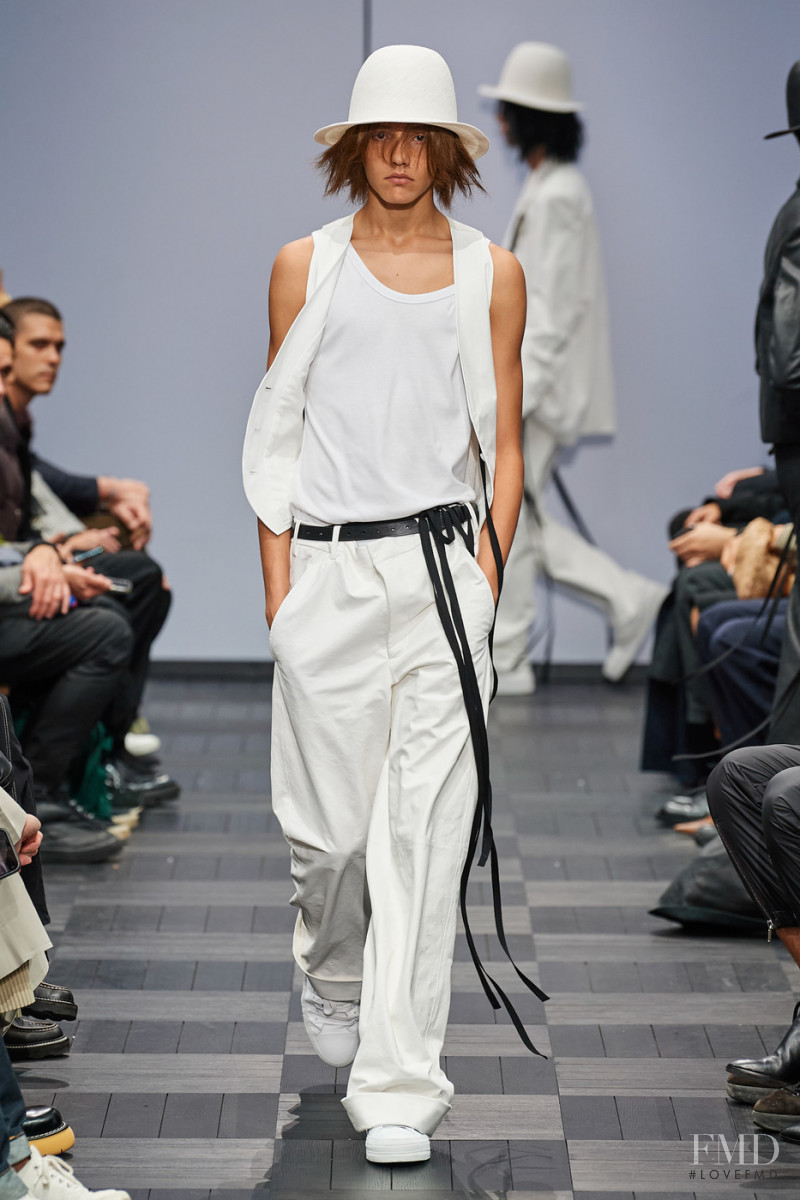 Ann Demeulemeester fashion show for Spring/Summer 2022