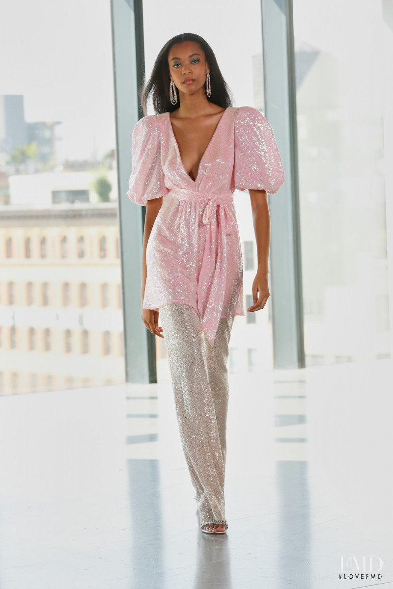 Badgley Mischka fashion show for Spring/Summer 2022