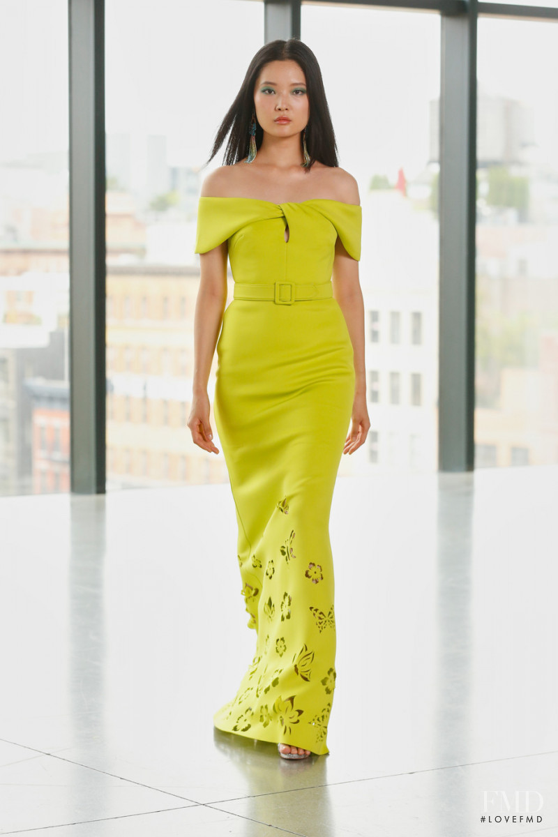 Badgley Mischka fashion show for Spring/Summer 2022