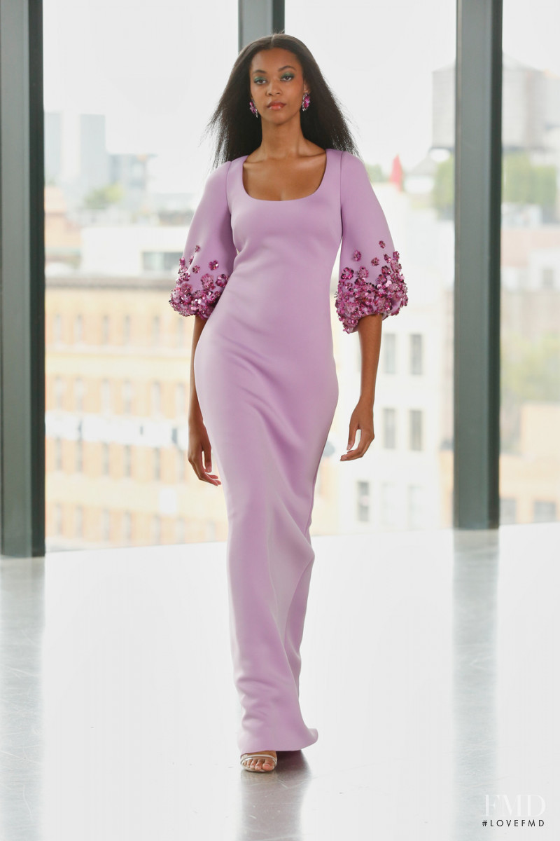 Badgley Mischka fashion show for Spring/Summer 2022