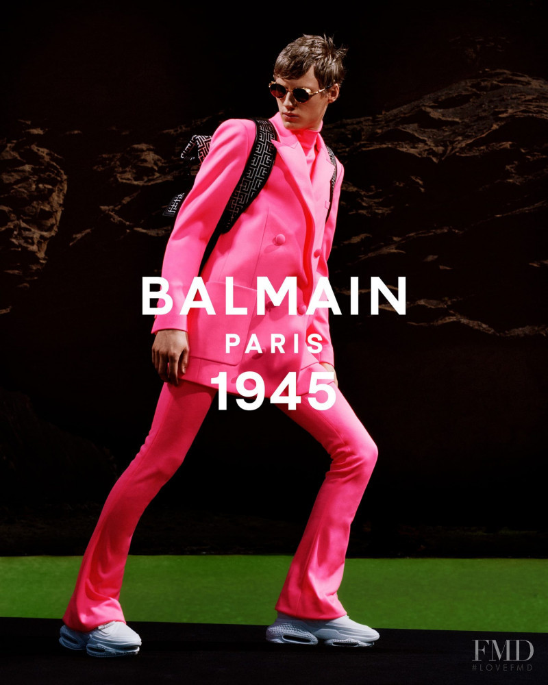 Braien Vaiksaar featured in  the Balmain 1945 Bags advertisement for Spring/Summer 2021