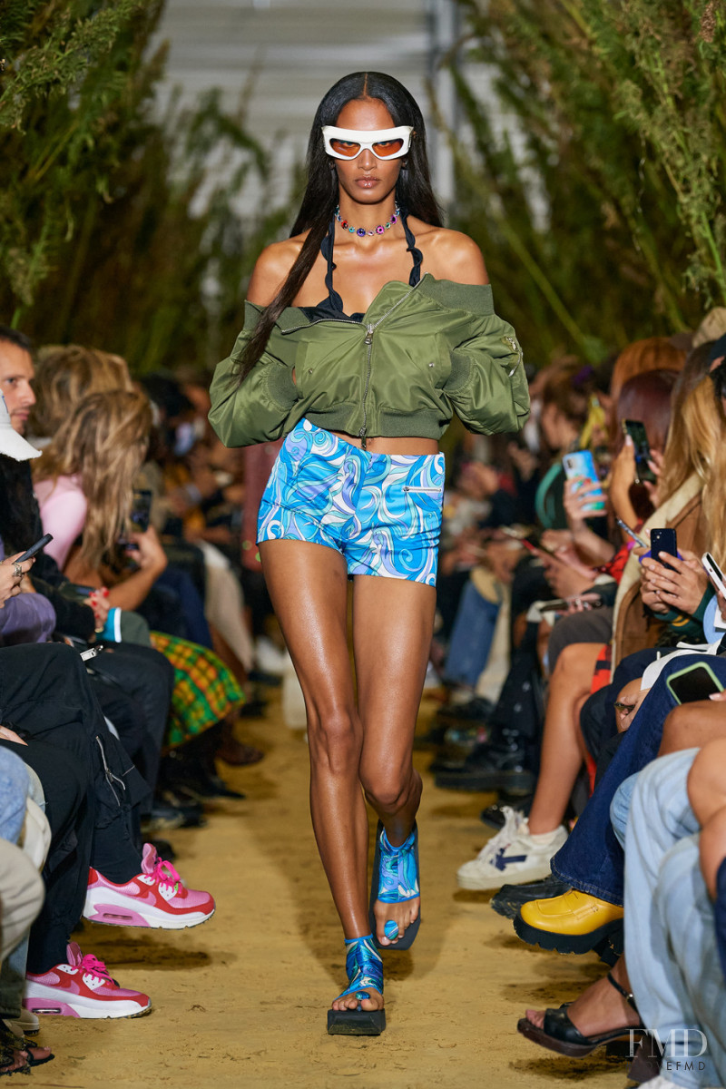 Sacha Quenby featured in  the Coperni fashion show for Spring/Summer 2022