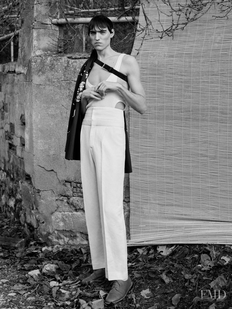 Carlota Barrera lookbook for Spring/Summer 2019