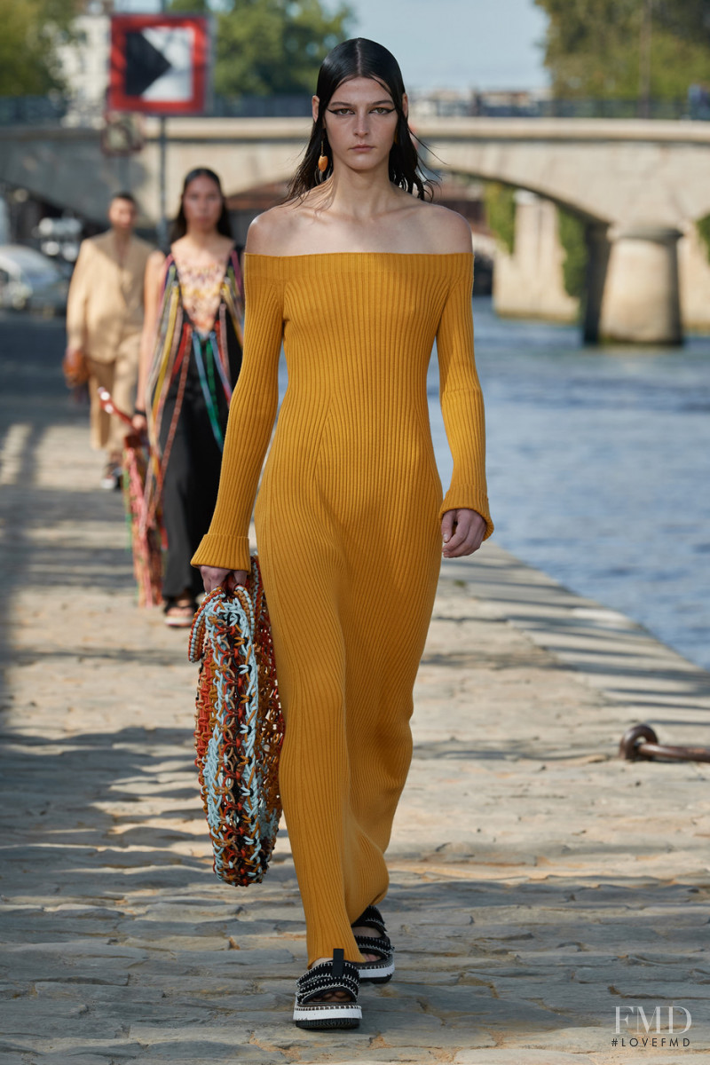 Effie Steinberg featured in  the Chloe fashion show for Spring/Summer 2022