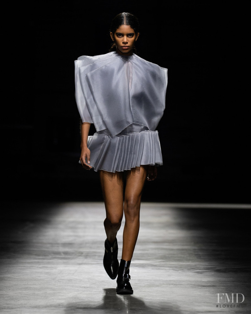 Christopher Kane fashion show for Spring/Summer 2022