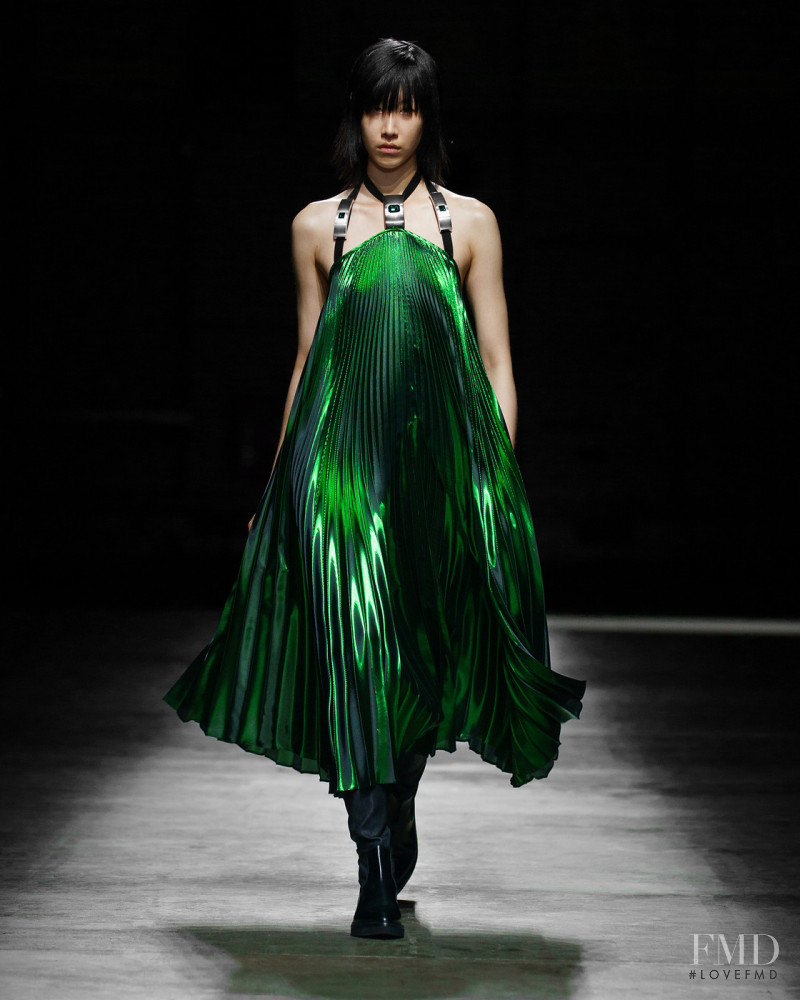 Christopher Kane fashion show for Spring/Summer 2022