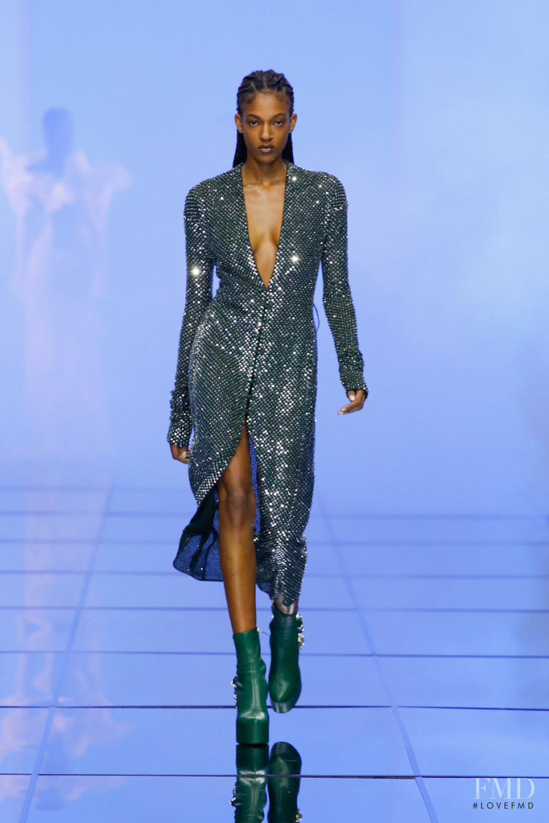 Amya Powell featured in  the Del Core fashion show for Spring/Summer 2022