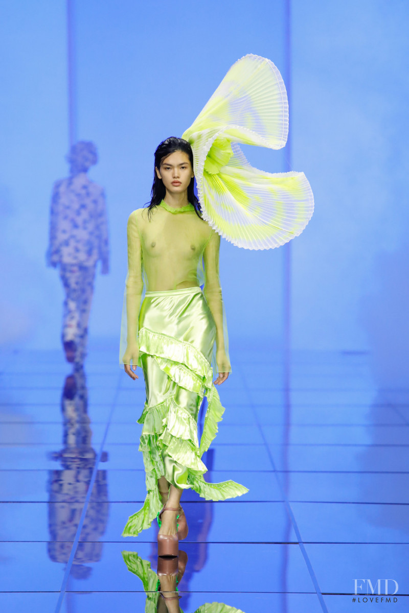 Qun Ye featured in  the Del Core fashion show for Spring/Summer 2022