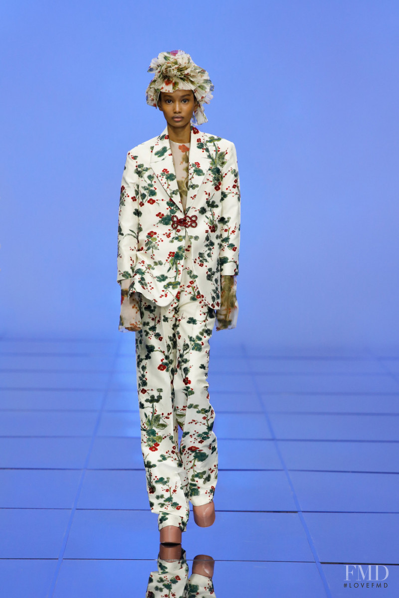 Ugbad Abdi featured in  the Del Core fashion show for Spring/Summer 2022