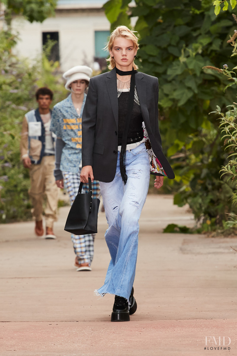 DSquared2 fashion show for Spring/Summer 2022