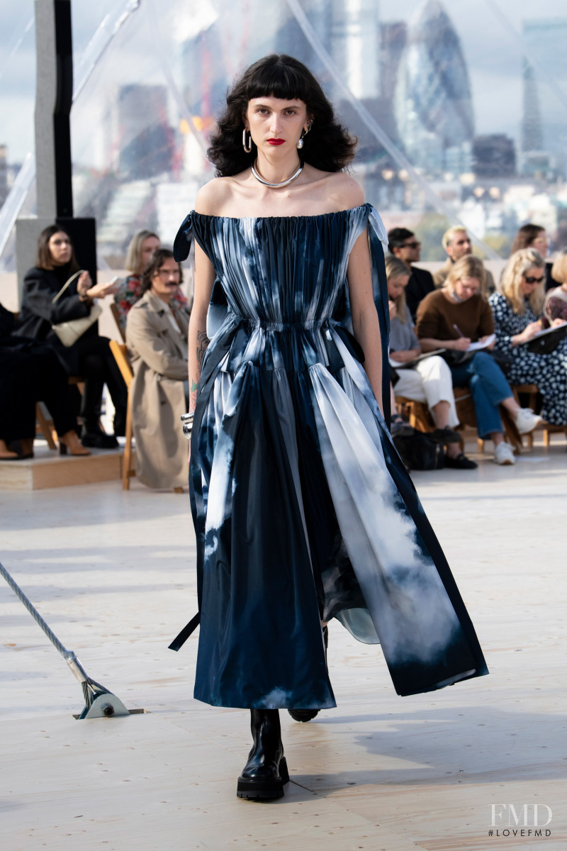 Alexander McQueen fashion show for Spring/Summer 2022