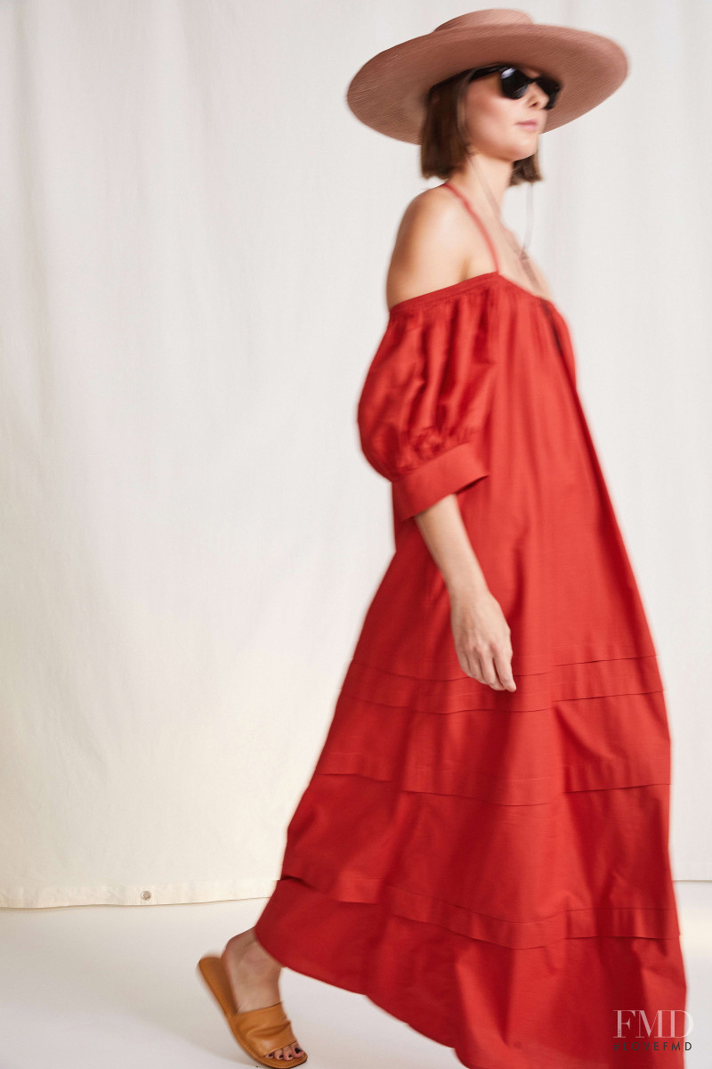 Apiece Apart lookbook for Spring/Summer 2022