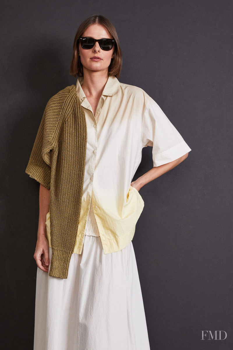 Apiece Apart lookbook for Spring/Summer 2022