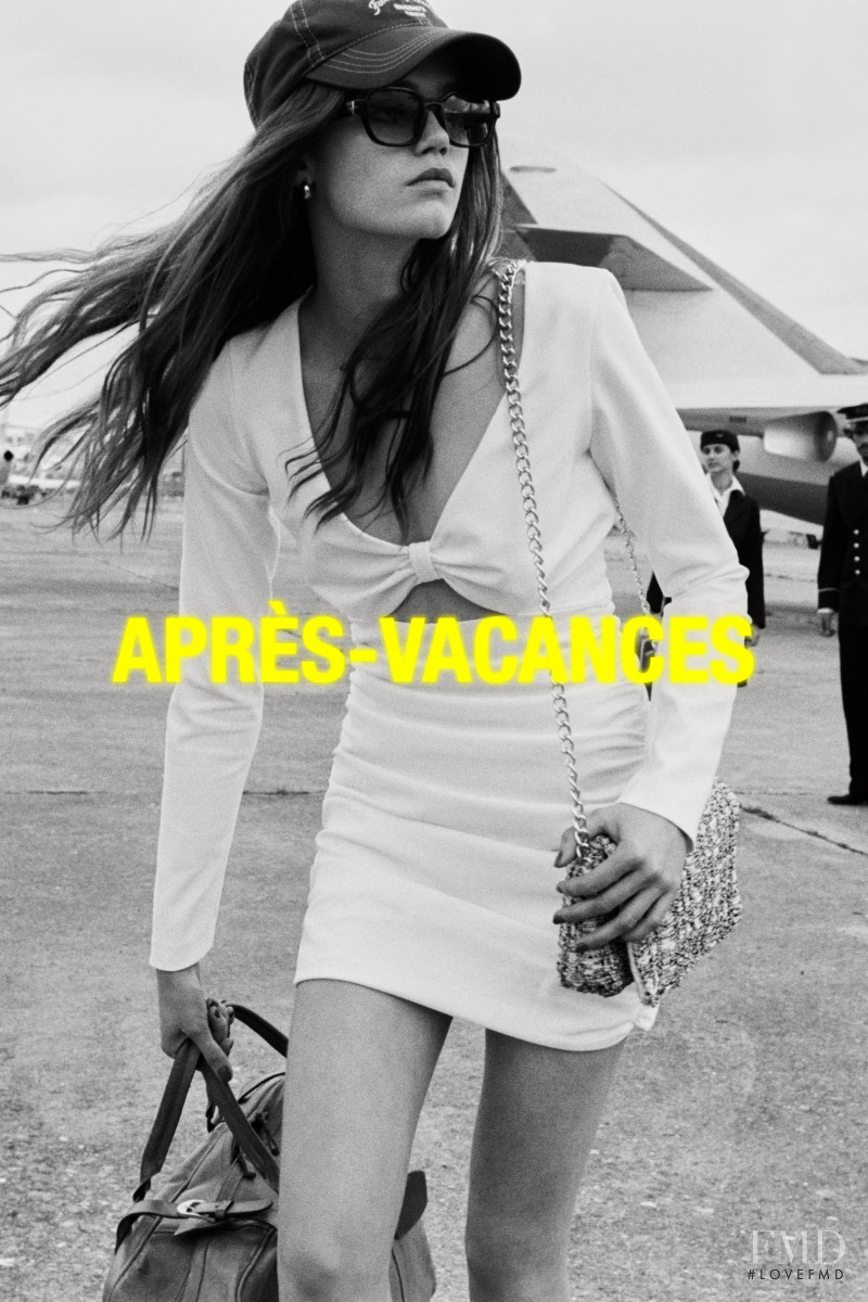 Anna Pepper featured in  the Zara Apres-Vacances advertisement for Fall 2021