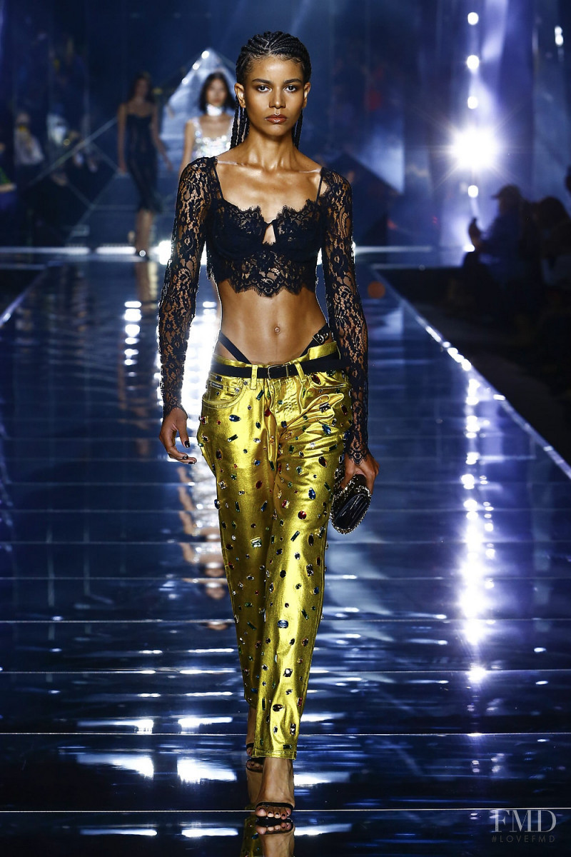 Mavi Sioli featured in  the Dolce & Gabbana fashion show for Spring/Summer 2022