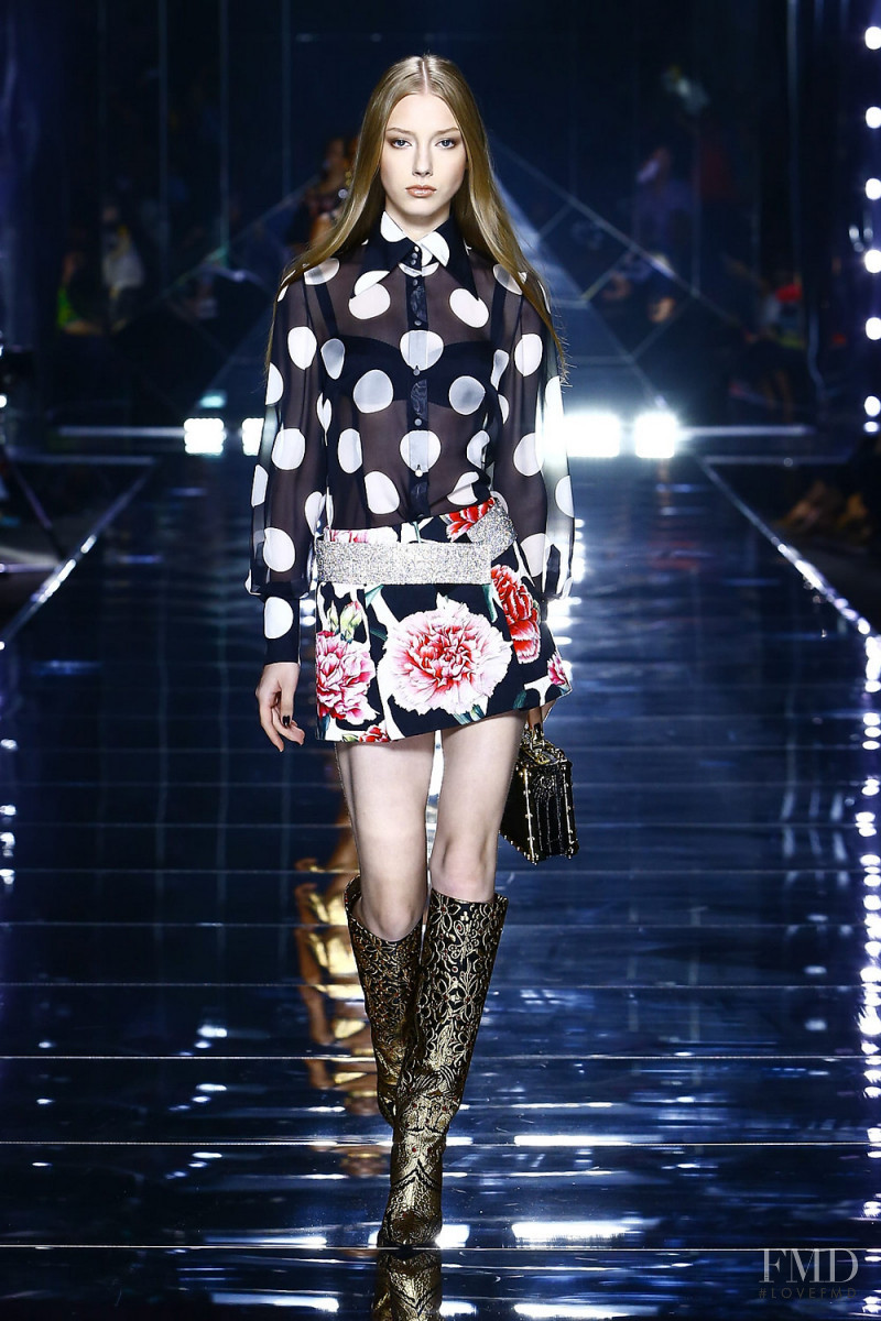 Tess Sakharova featured in  the Dolce & Gabbana fashion show for Spring/Summer 2022